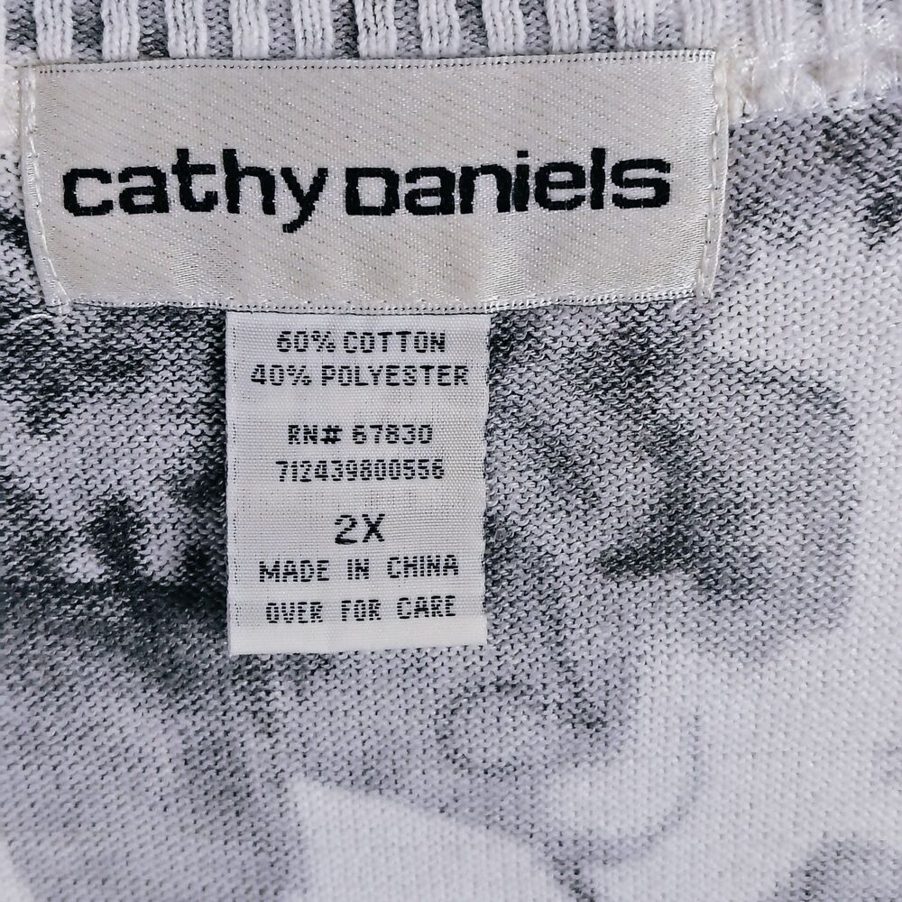 Cathy Daniels Blouse Womens Large Black White Floral 3/4 sleeve - Picture 3 of 5